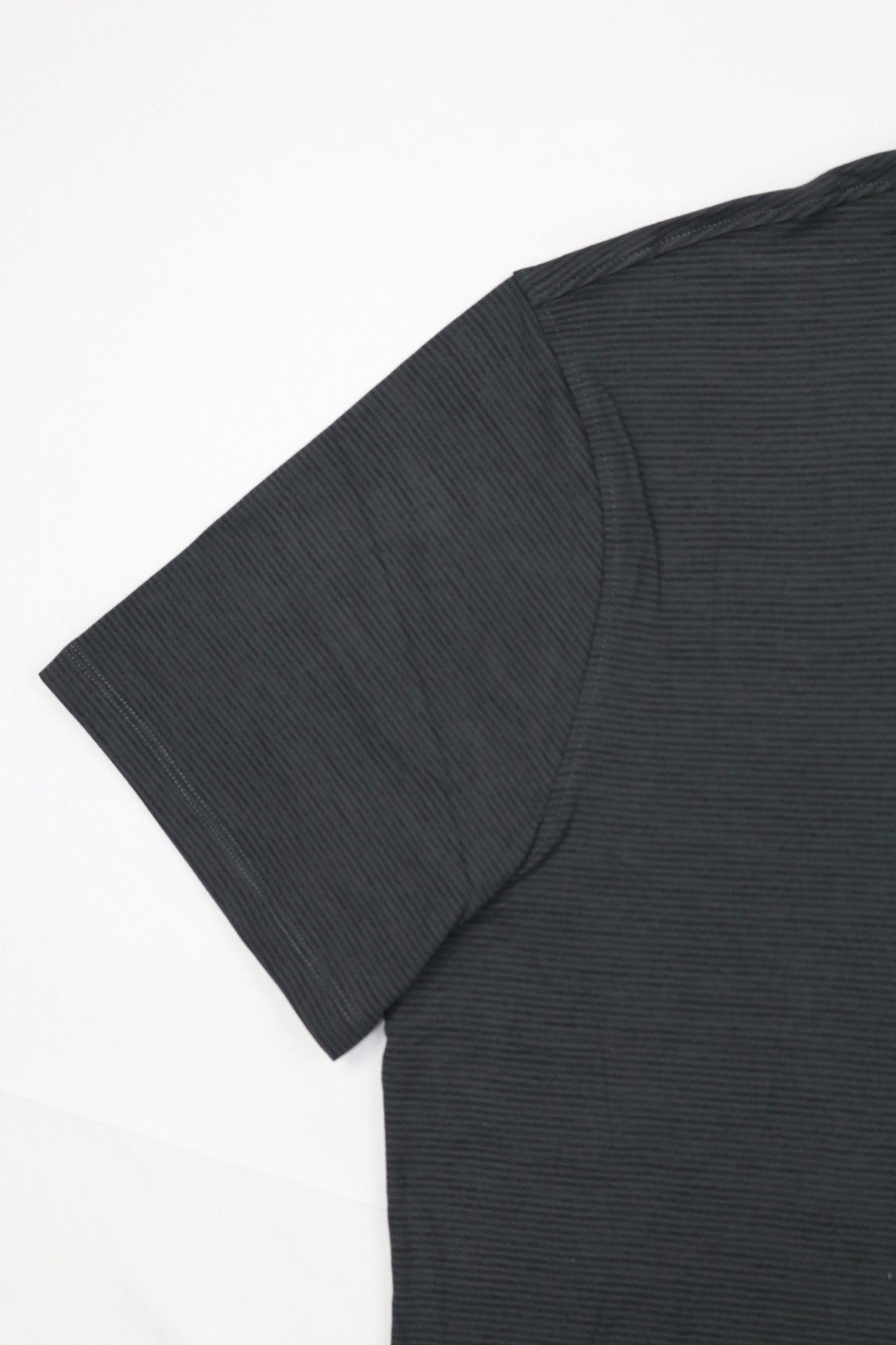 7 Diamonds Mens Core Crew Neck StripedTee Charcoal L 4-Way Stretch Quick Dry