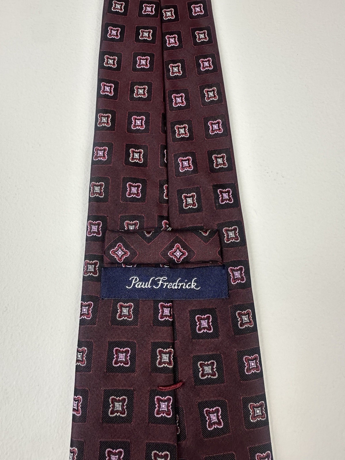 Paul Frederick Sartoriale Silk Tie Italy Burgundy Geometric 3.5” x 59”