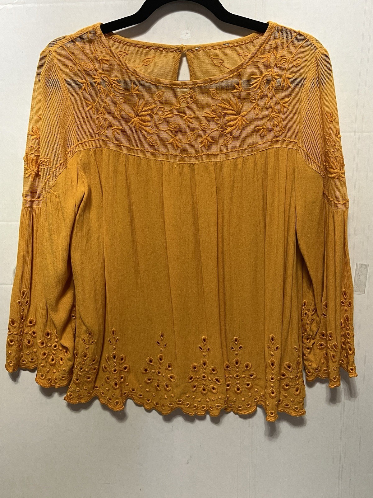 NWOT Unbranded Semi Sheer Golden Yellow Gauze Eyelet & Mesh Top. Sz M