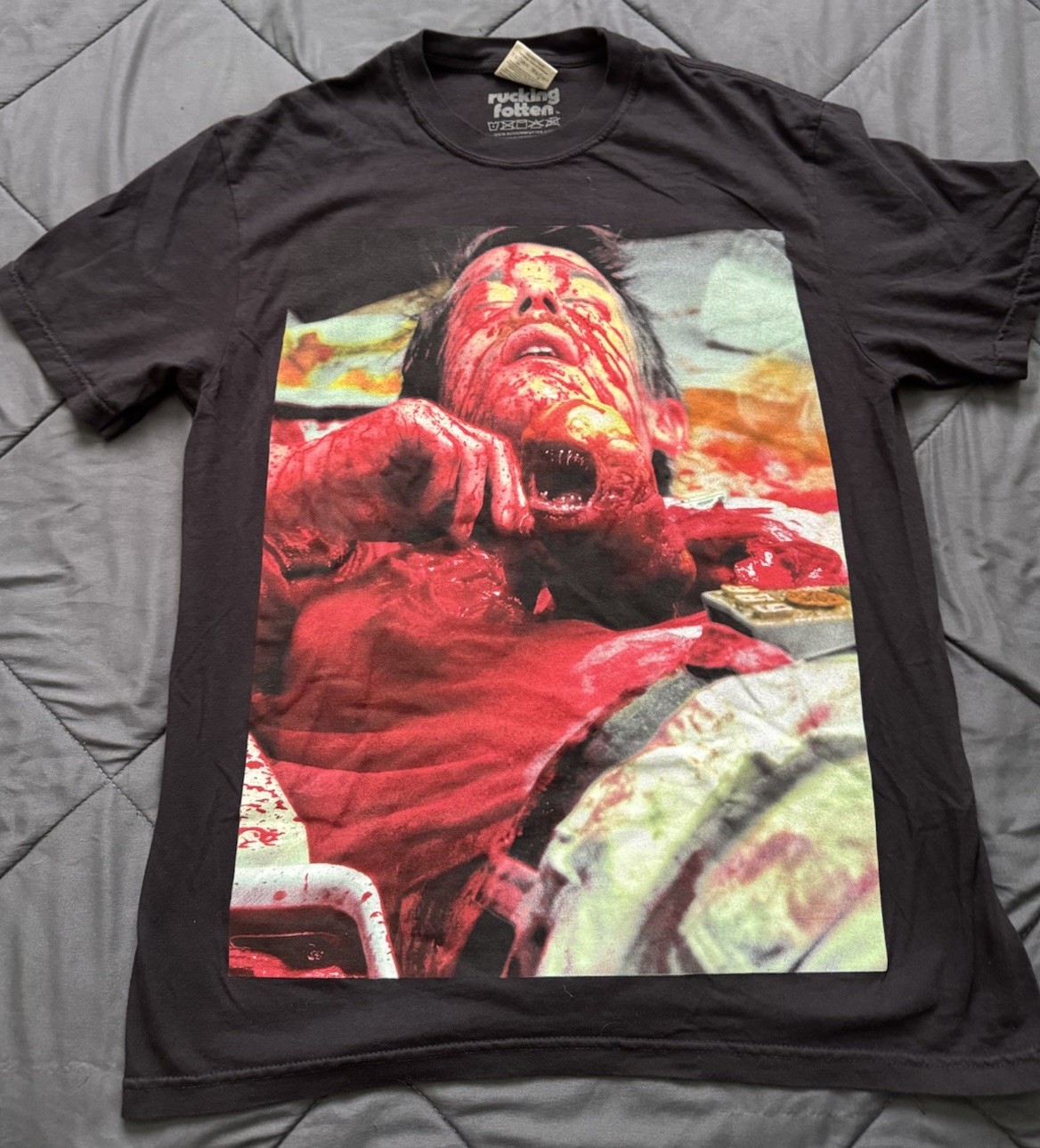 Rucking Fotten Alien Chestburster T-shirt Medium Shirt NEW Hello My Baby