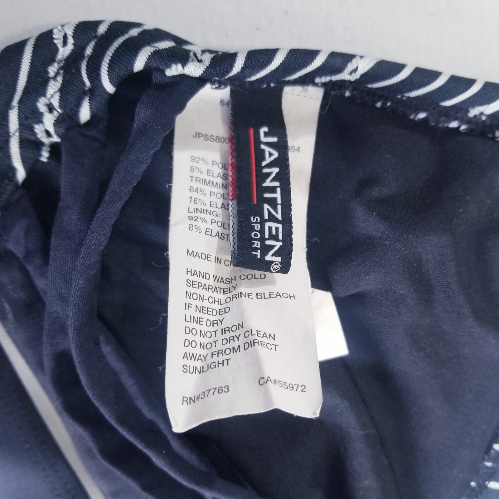 Jantzen Sport Bra Medium Black White Strappy Back Textured Activewear Yoga Gym