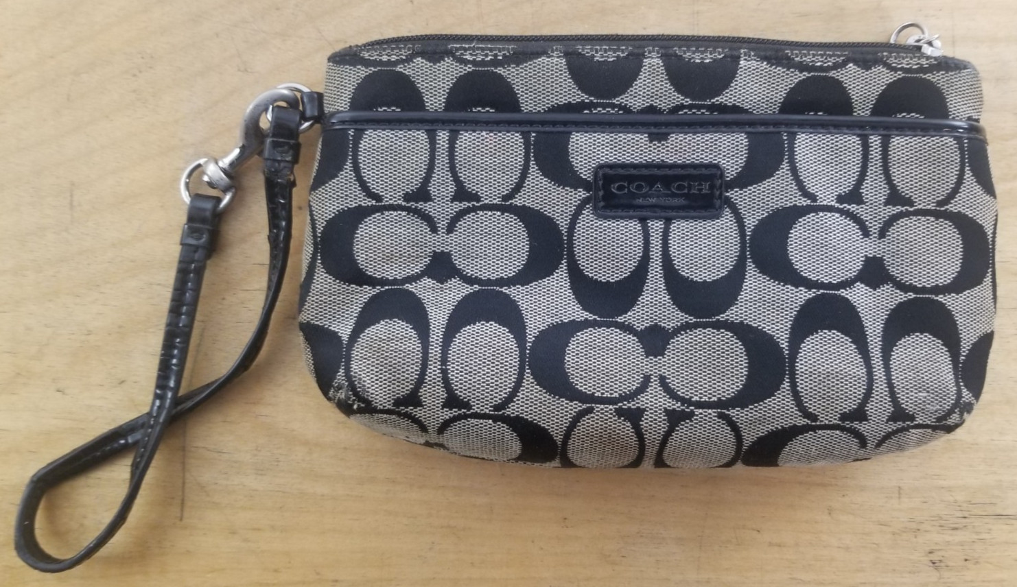 Coach Wristlet Monogram Black Grey Signature Top Zip Wallet Pouch