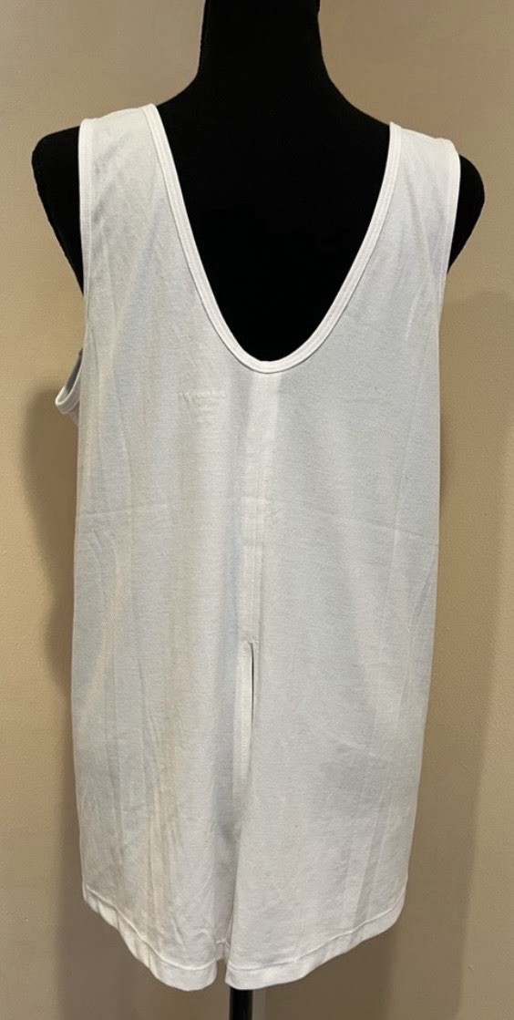 Old Navy Women’s White Tank Top Size Large NWT