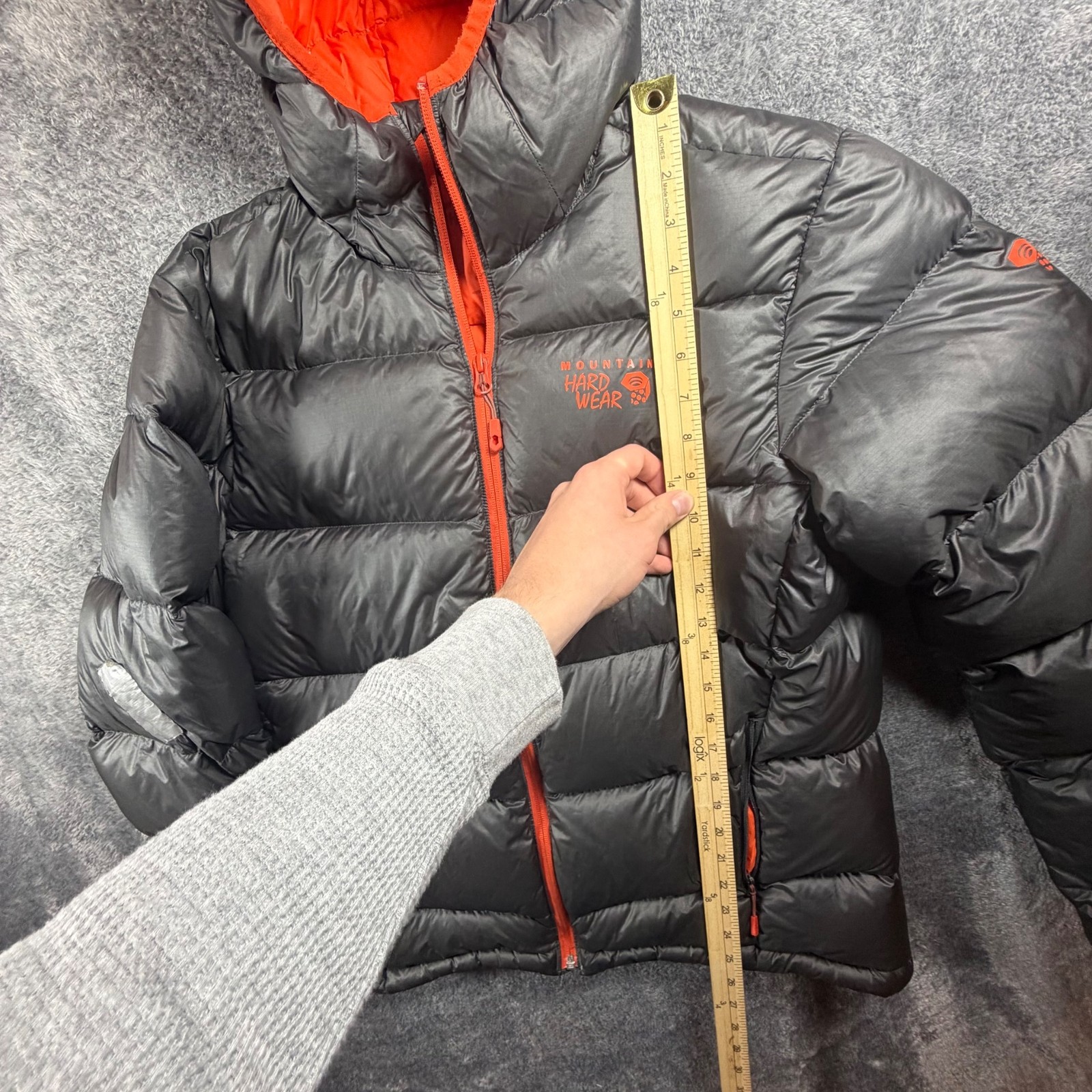 Mountain Hardwear Jacket Mens Medium Gray Kelvinator Hooded Down Puffer READ