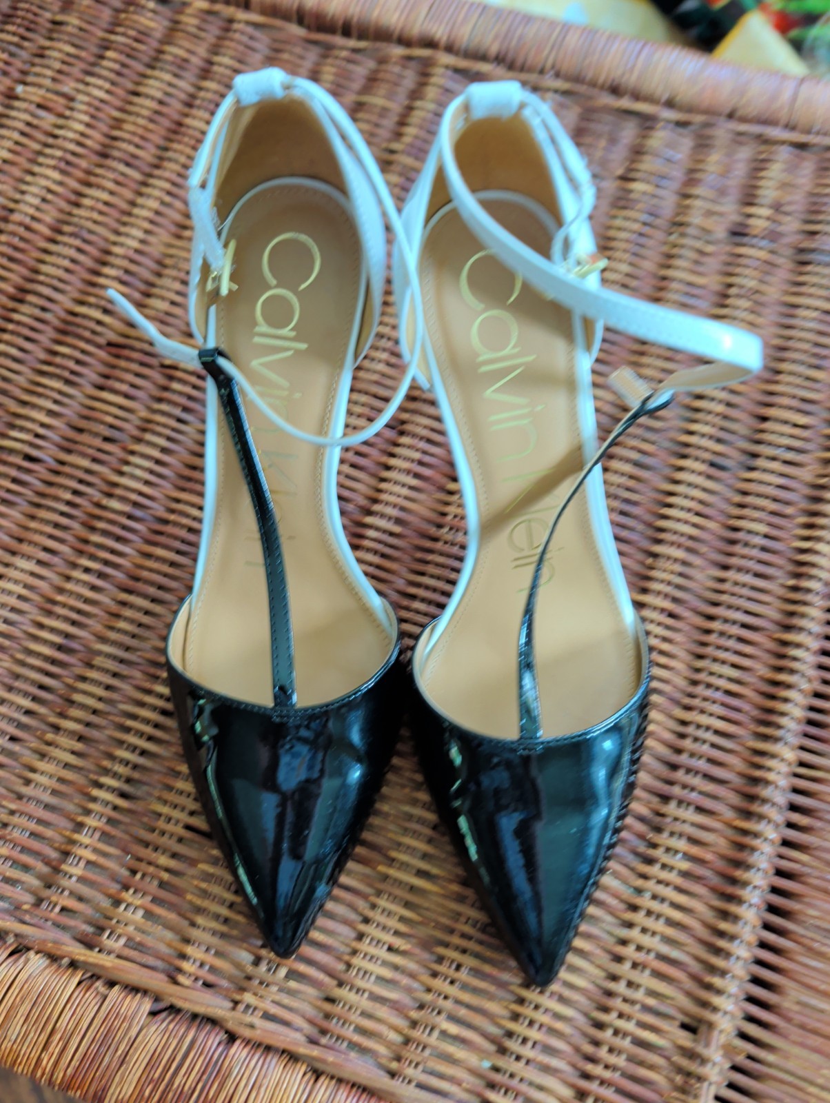 Calvin Klein Black And White Two Toned T-strap Bayna Heels Size 8