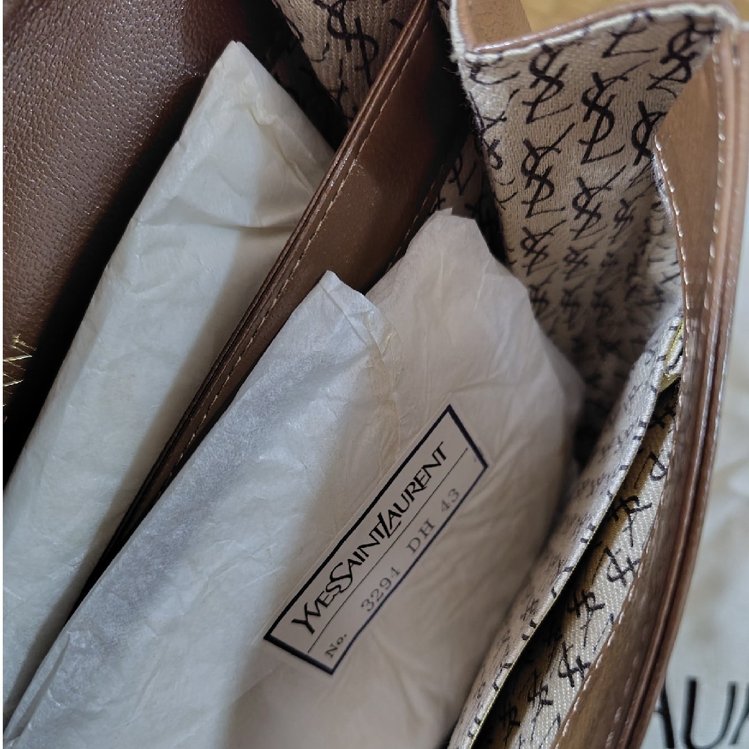 Yves Saint Laurent Lizard Leather Shoulder Bag Size: W: 9.1 × H: 7.1 in. Unused