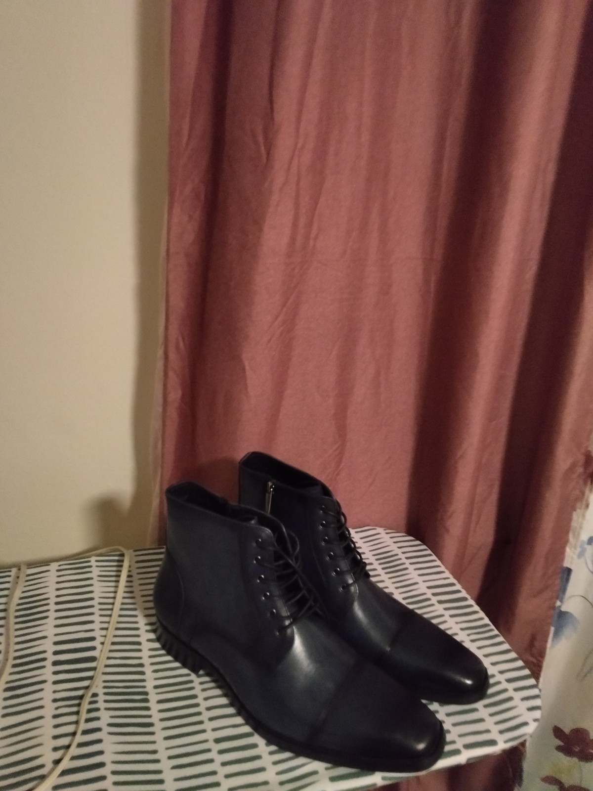 Men’s Black Lace-Up Ankle Boots with Zipper and Square Toe