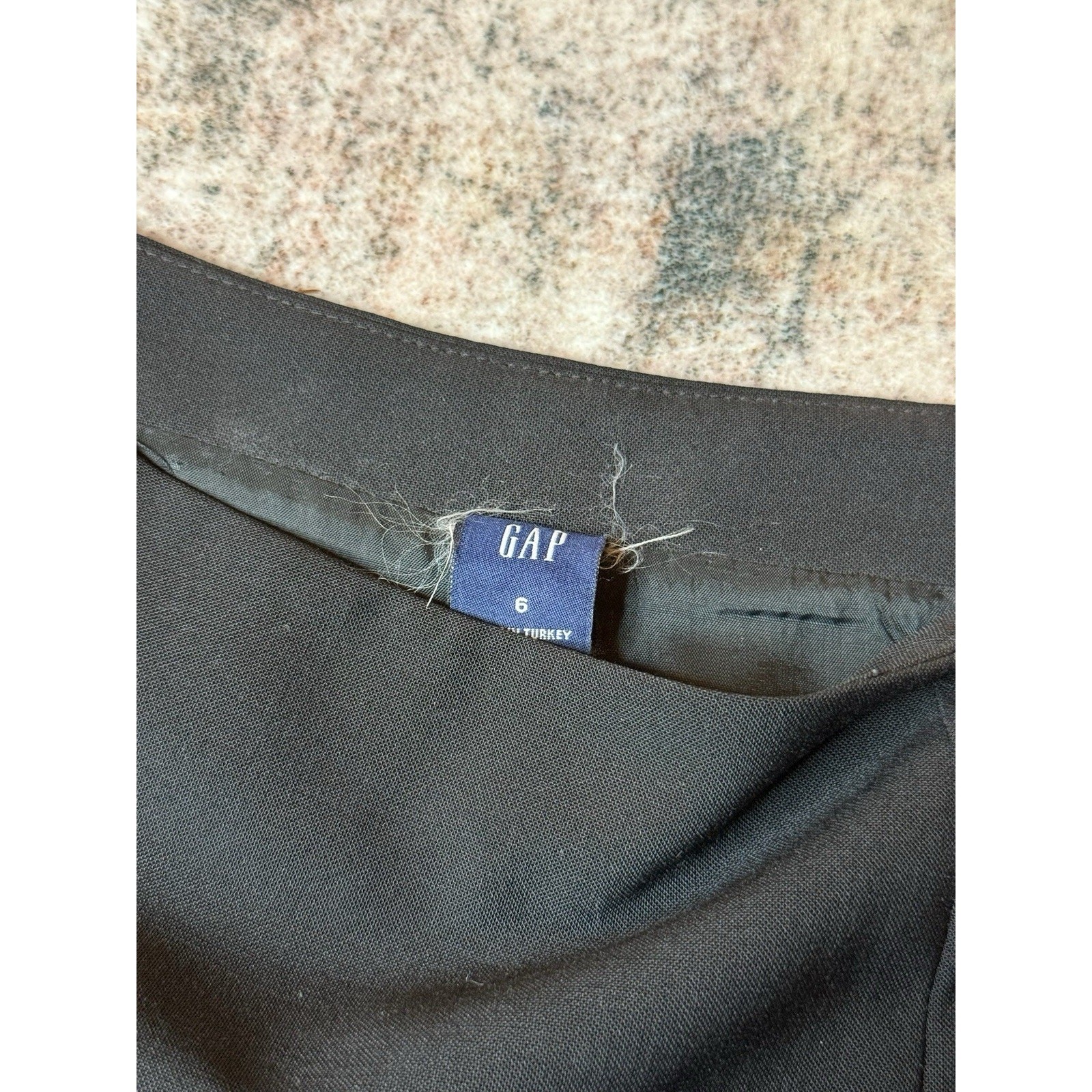 Gap Vintage Skirt 8 Gap Black wool knee length A-line Minimalist Classic Office