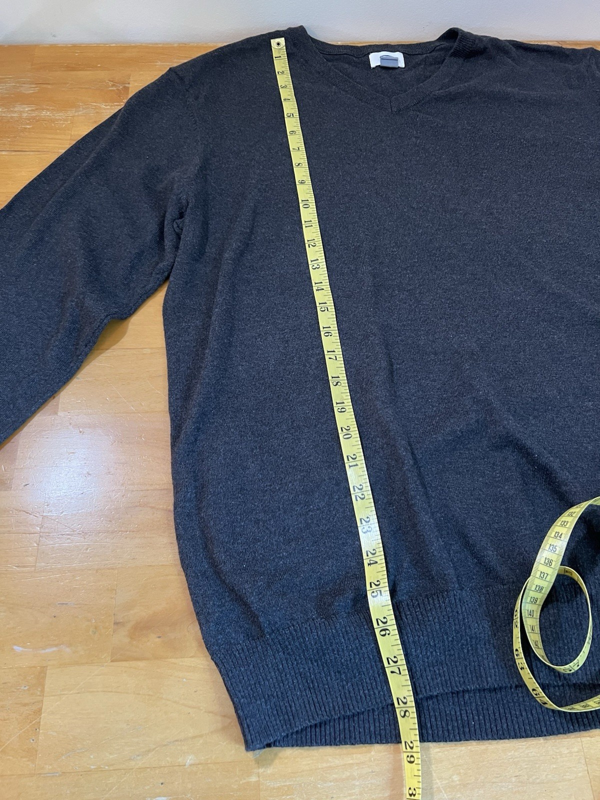 Old Navy Mens Large Charcoal Gray V Neck Pullover Sweater Long Sleeve Classic