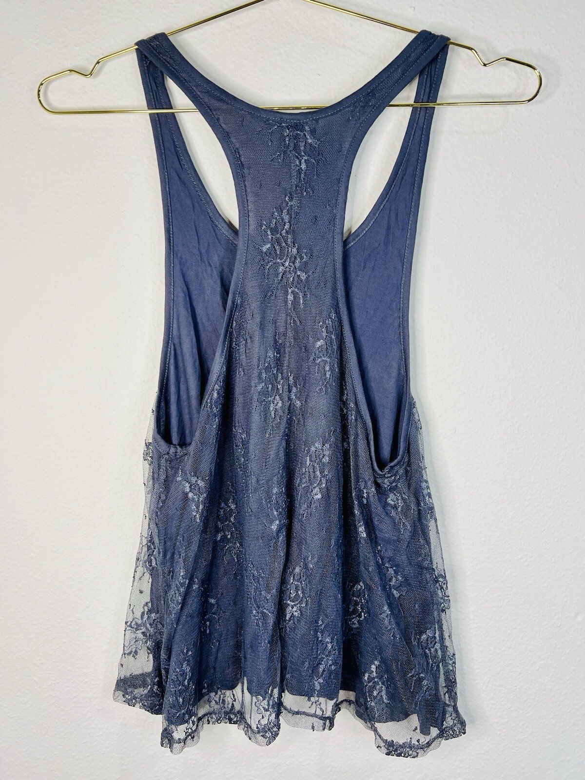 Active Basic Women’s Gray Lace Racerback Tank Top Small Flowy Boho Chic