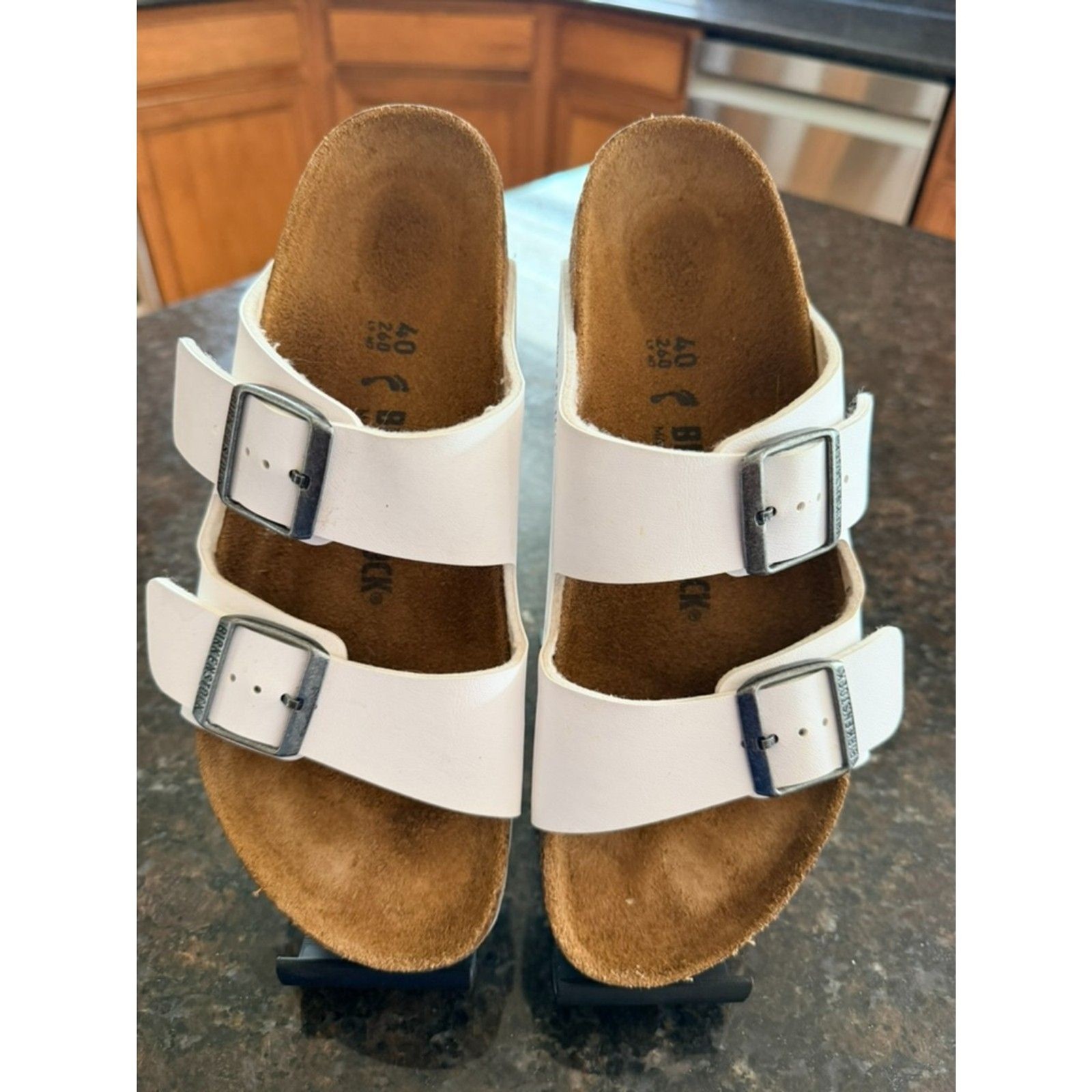 Birkenstock Arizona White Birko-Flor Sandals EU 40N Women’s 9-9.5