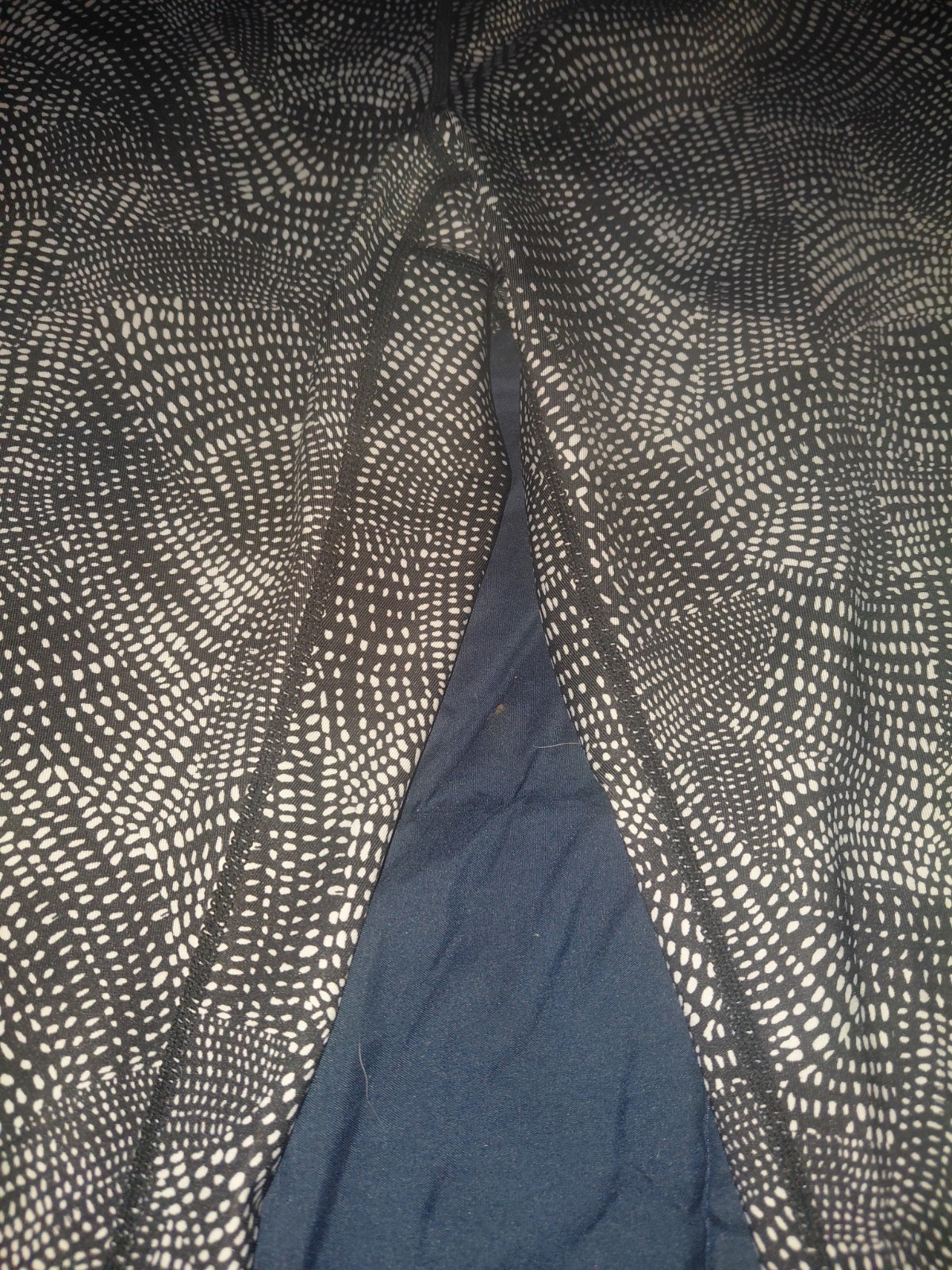 Z by Zella Activewear leggings Black And White Geometric Dots Design Size Small