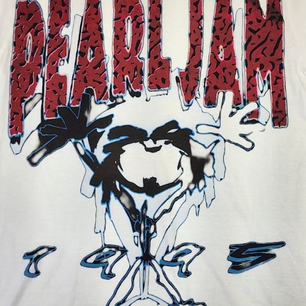 Pearl Jam Alive Graphic T-Shirt Size Small White Rock Band 90’s Modern!