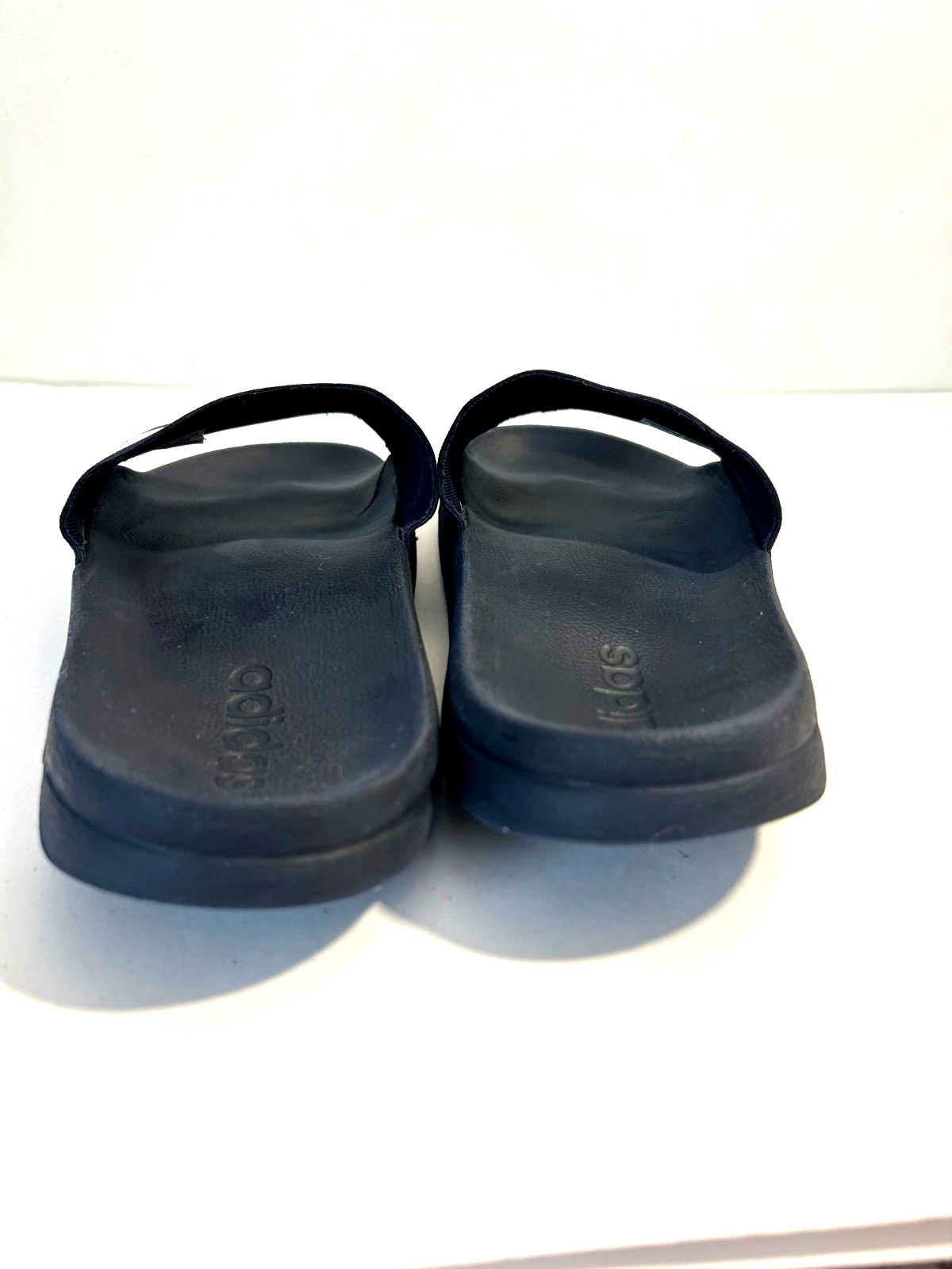 ADIDAS GZ5920 Men’s Size 11 Navy Blue w/White Strips Slide on Sandals Shoes