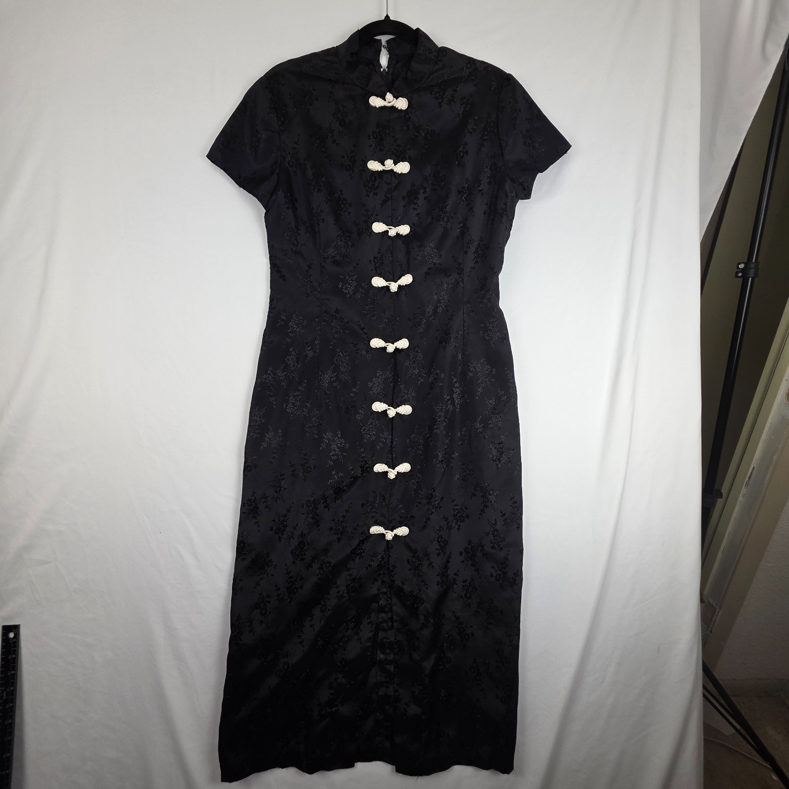 Mandarin Style Dress Black Chinese Motif Tight-Fitting