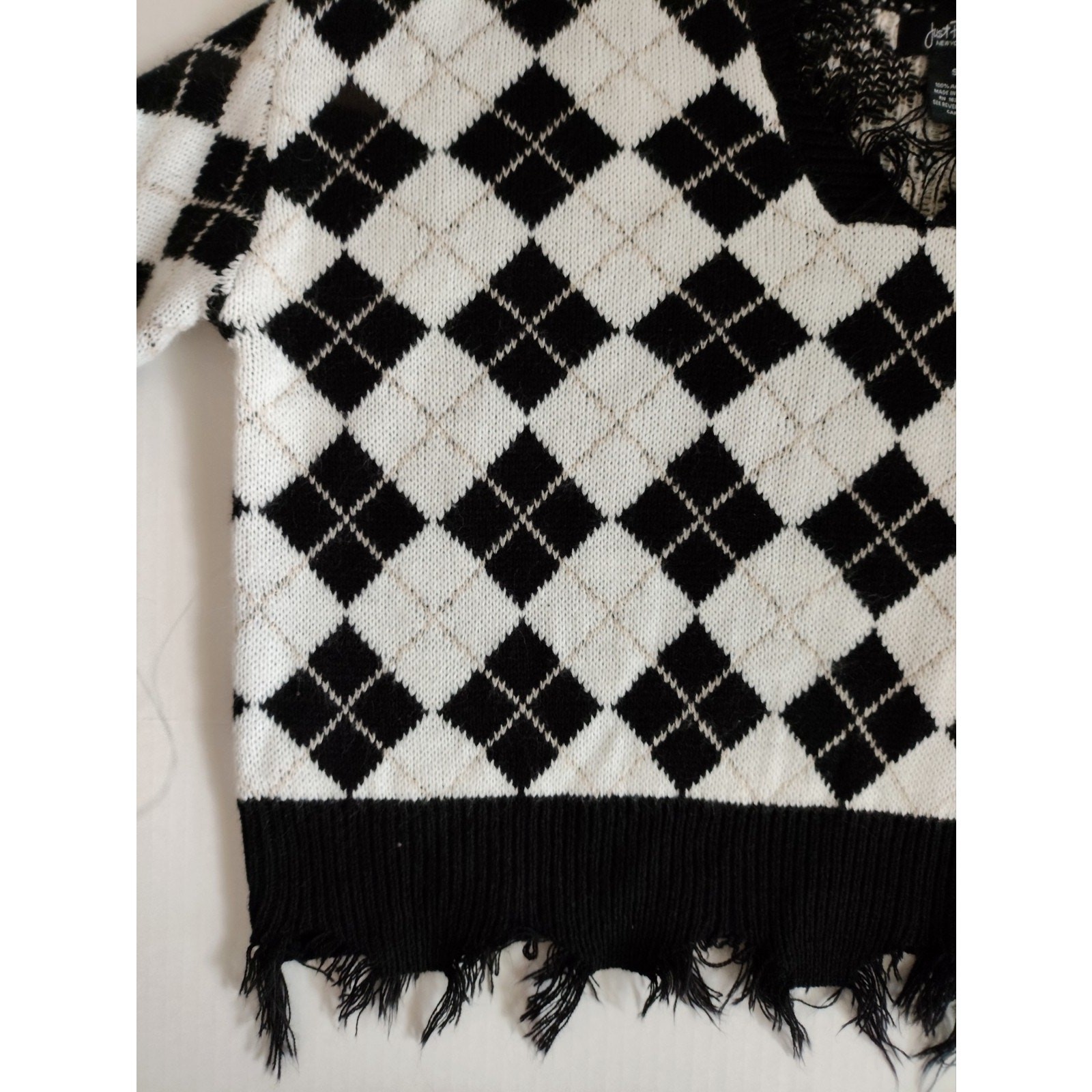 Copied – Just Polly New York Knit Argyle Cropped Fringe Sweater Women’s Size S