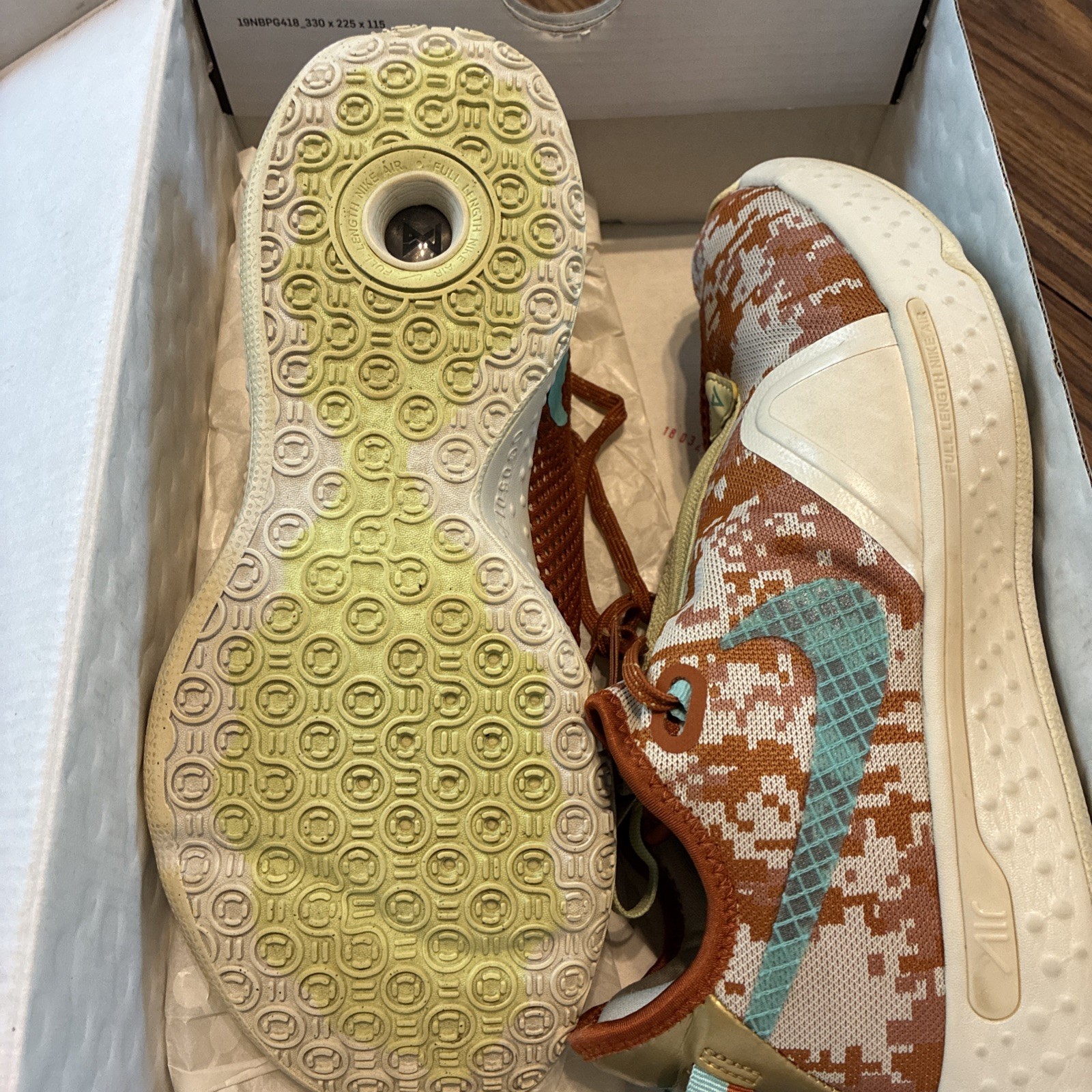 Gatorade x Nike PG 4 GE NBA 2K20 Size 8.5 Men’s Used with Box