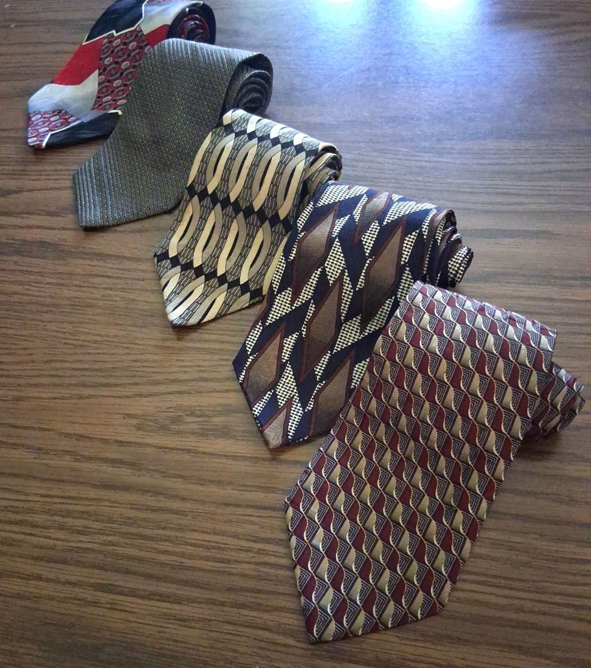 Lot of 5 Taupe Black Gray Neckties Name Brands Assorted Sizes Patterns Fabric
