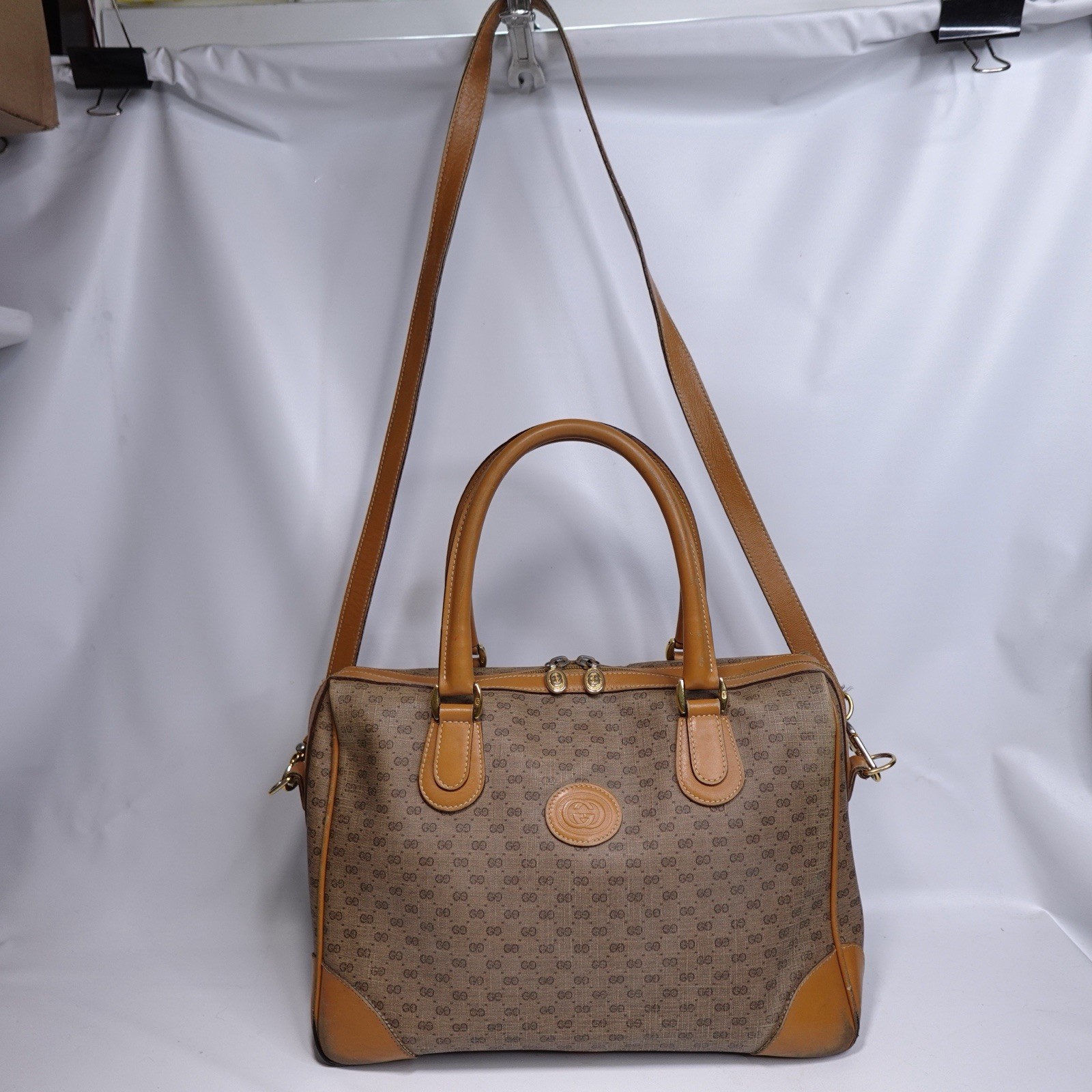 Vintage Gucci GG Supreme Monogram Boston Bag Tan Leather Italy Need Light Repair