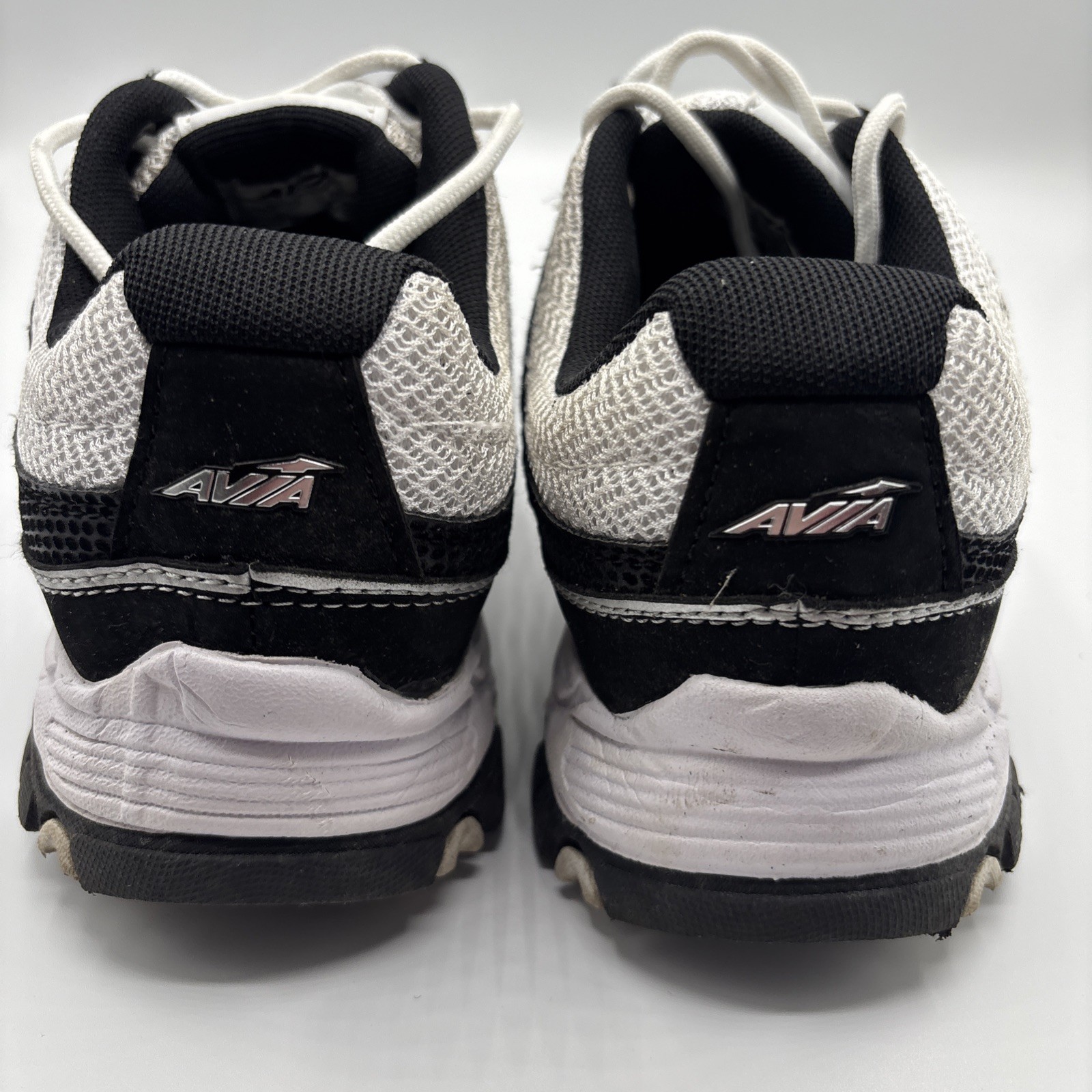 AVIA Women’s 5000 Performance Sneakers Odor Control Memory Foam Insole Size 8.5