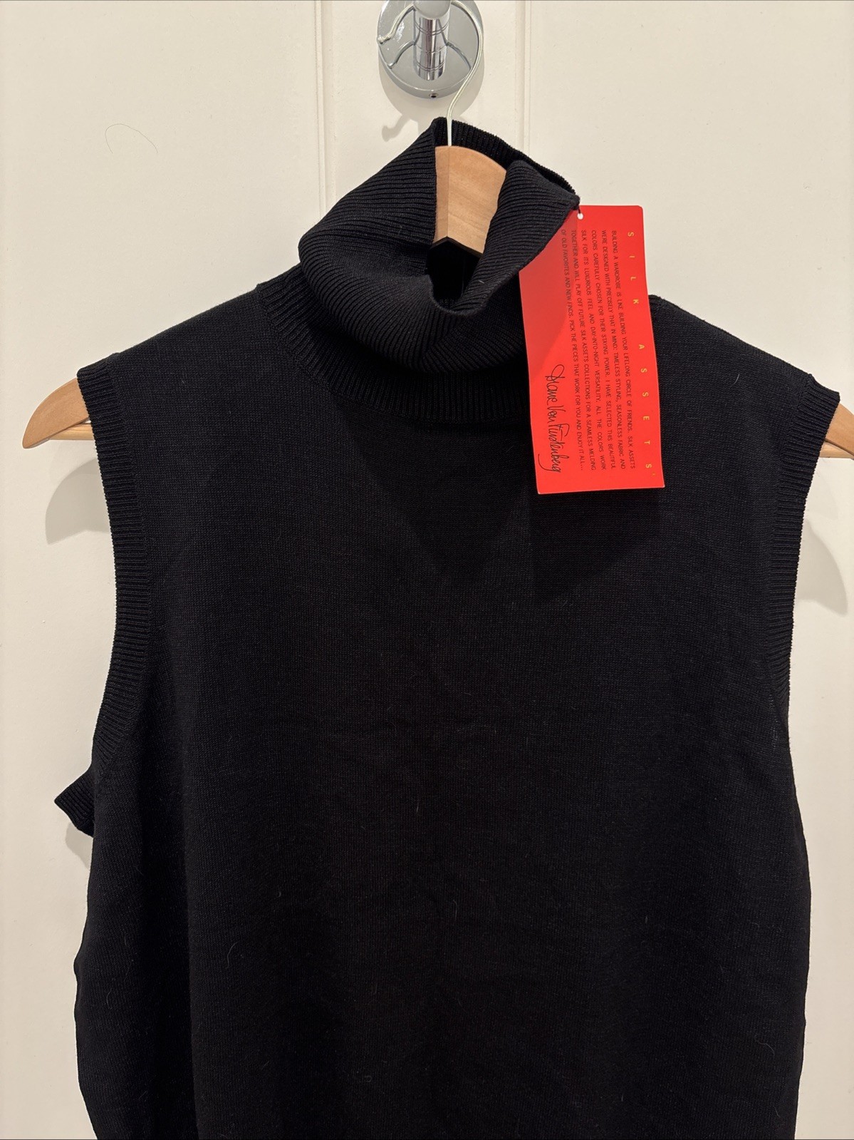 Diane Von Furstenburg Sleeveless Turtleneck Size 1X