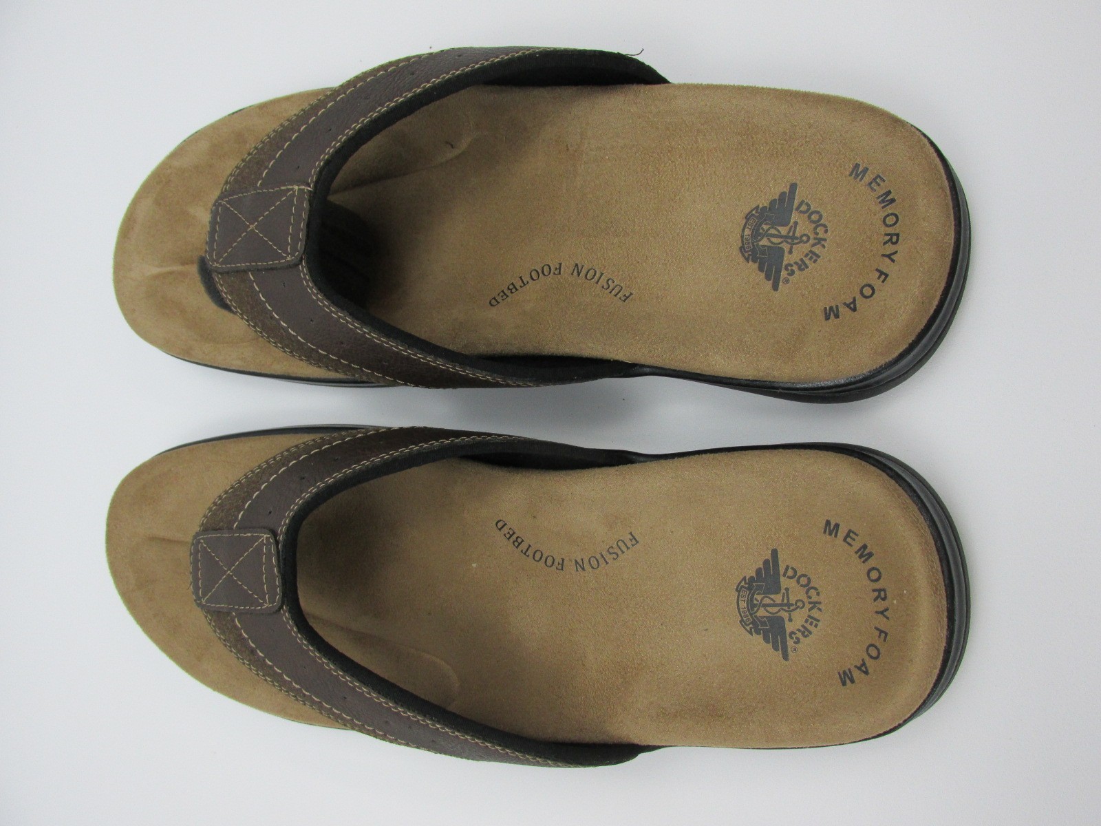 Dockers Laguna Casual Thong Sandals Brown Memory Foam Fusion Footbed Men’s 13