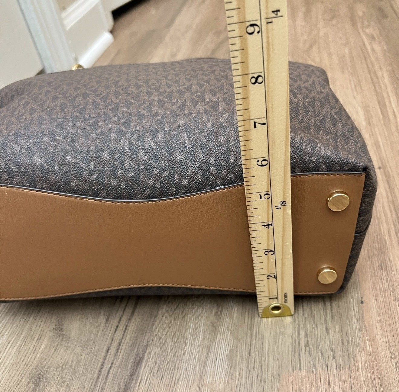 Michael Kors Kensington Large Tote Brown MK Signature Trim Gold Hardware