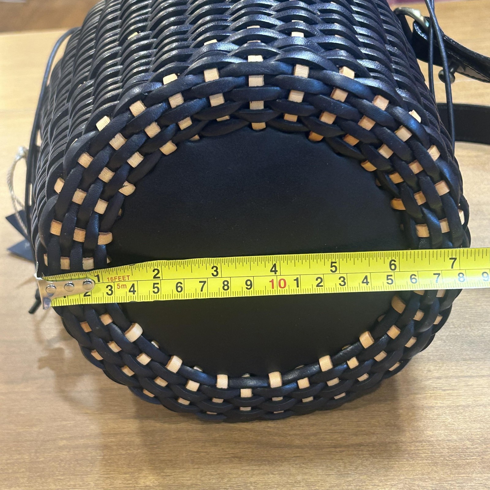 Menotti Bucket Bag Womens Med Black Leather Woven Crossbody Purse Italy