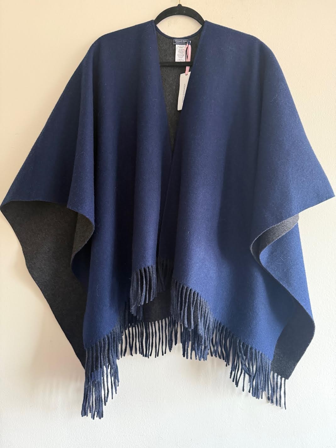$228 VINEYARD VINES SCARF/WRAP/SHAWL 90% MARINO WOOL 10% CASHMERE REVERSIBLE NWT