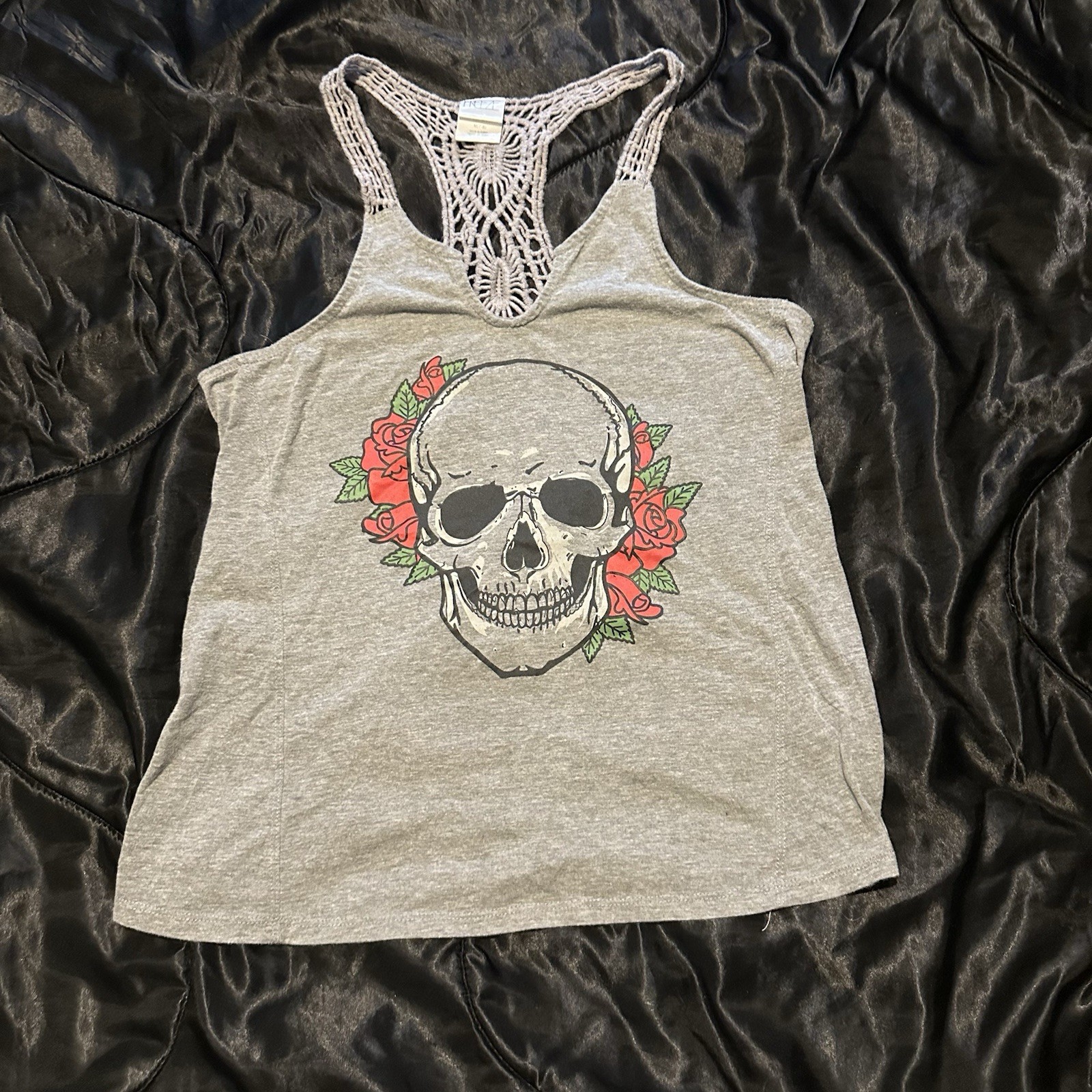 Freeze Womens Tank Top M (7-8) Gray Skull