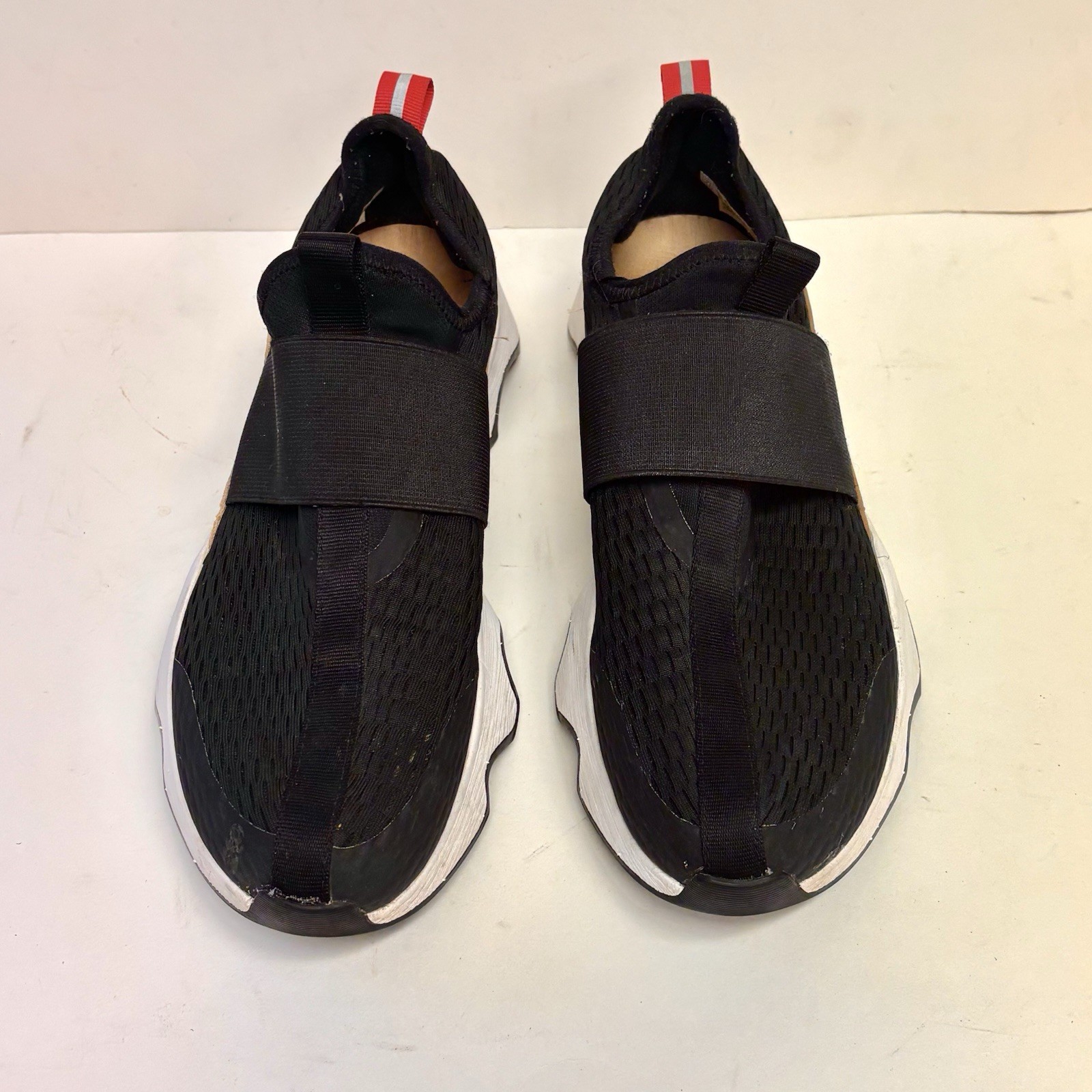 Sorel Kinetic Impact II Strap Sneakers Women’s 10 Black Mesh And Leather