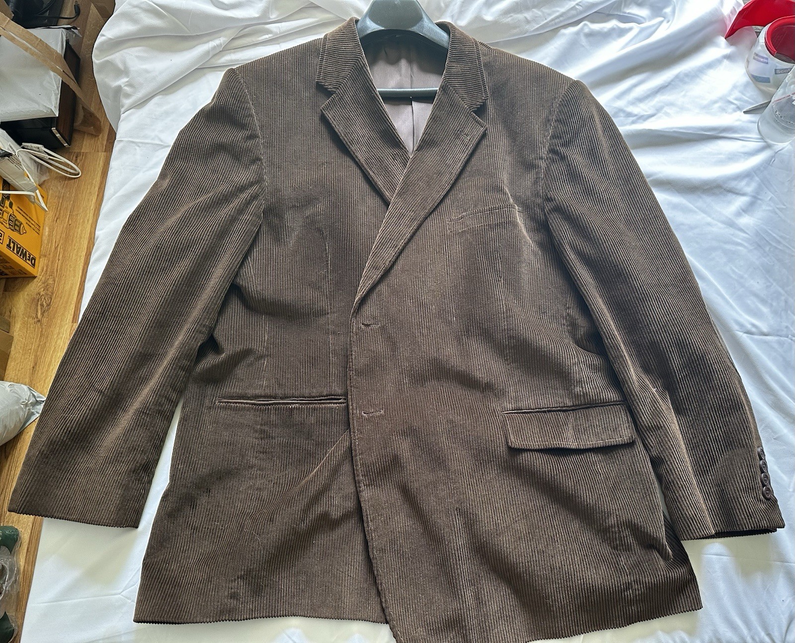 Stafford Men’s Brown Corduroy Size 50R Jacket with Elbow Patches