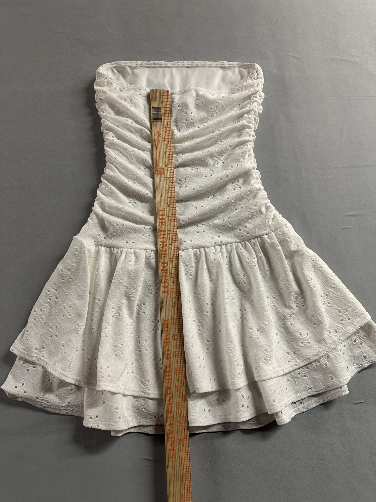 Windsor Sunshine Cutie Strapless Ruffle Eyelet Mini Dress, Size S.