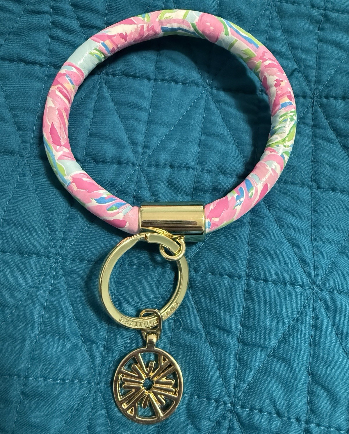 NWOT Lilly Pulitzer Loop Circle Wristlet Keyring w/ Charm