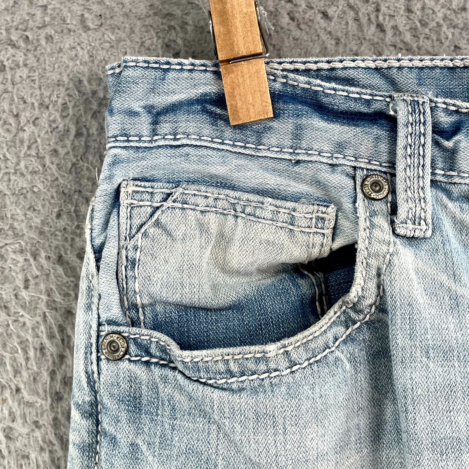 Buckle BKE Tyler Jeans Men 34×30* Light Denim Distressed Skate Grunge Streetwear