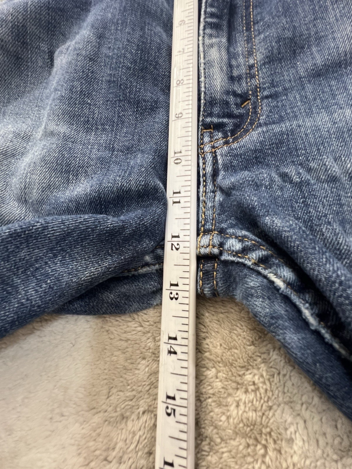 Levi’s 519 Men’s Size W36/ L32 US High Rise Straight Leg Skinny Jeans Blue