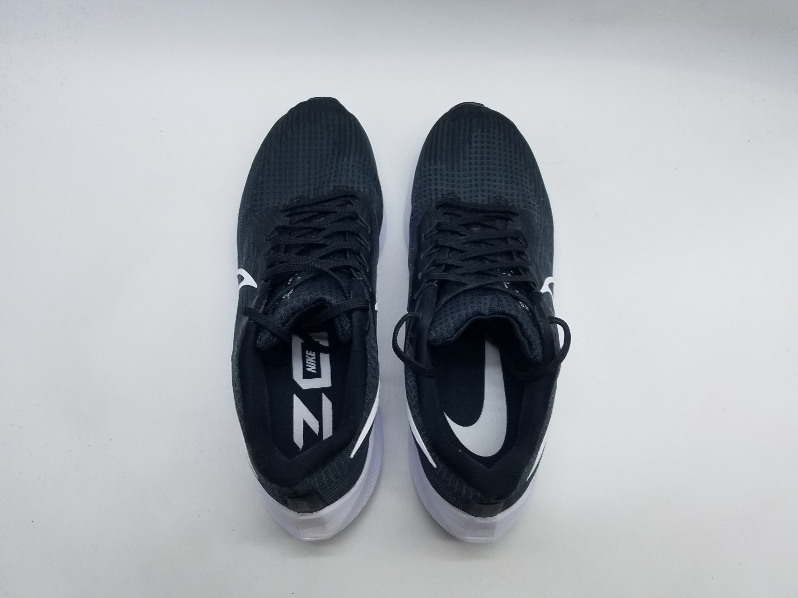 Nike Air Zoom Pegasus 39 Men’s Size 11 Running Shoes Black