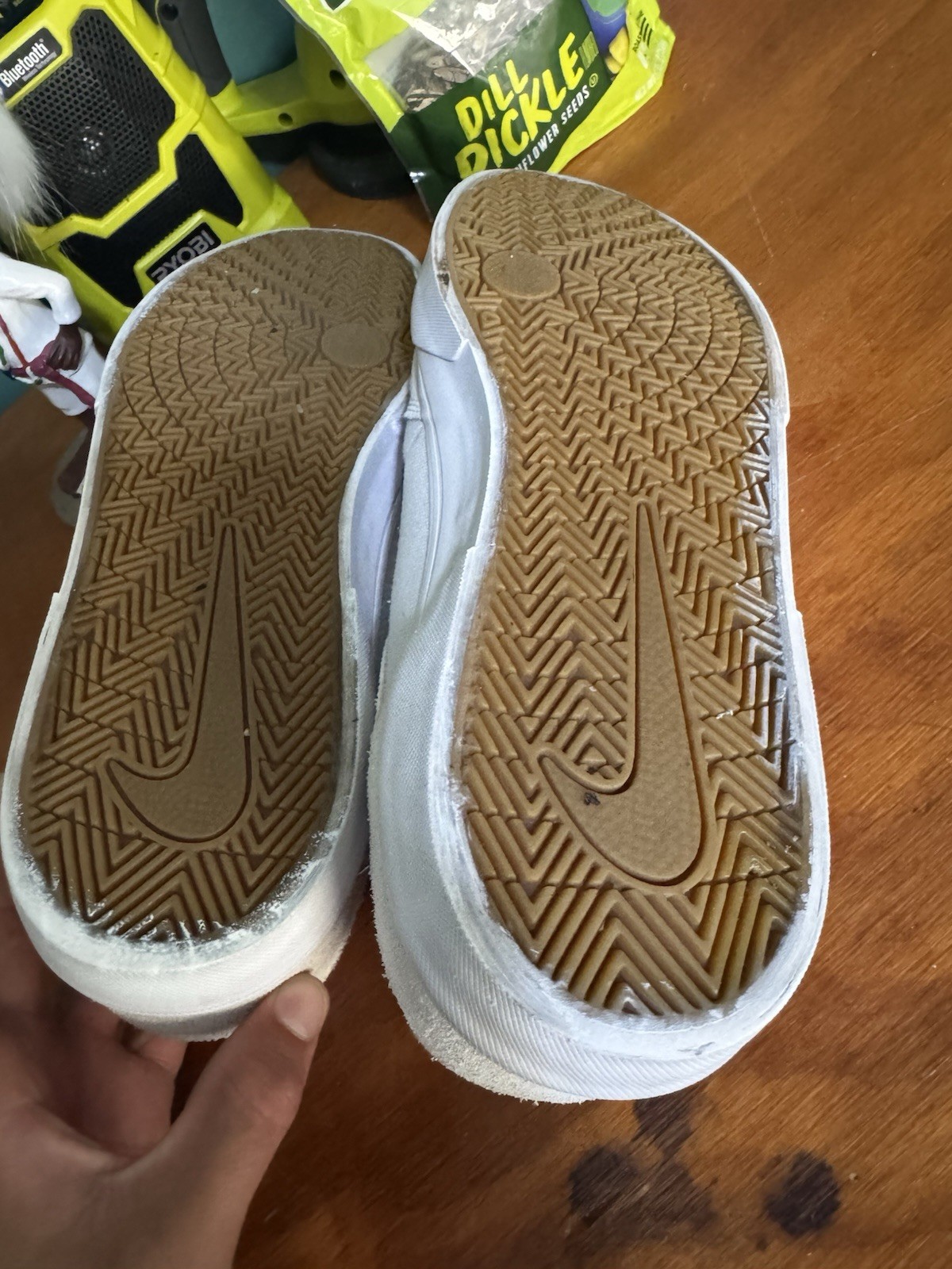 Nike SB Chron 2 White/Black Skate Shoes Used Size 13