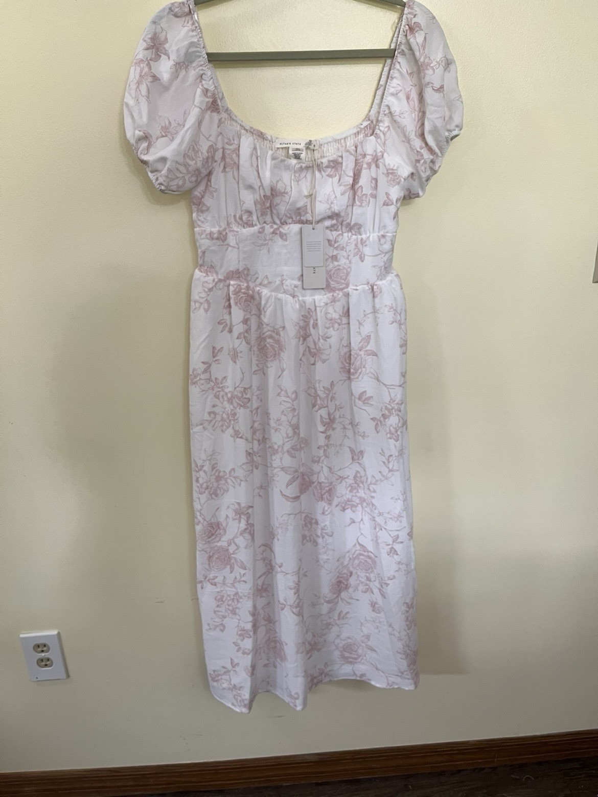 NEW Altar’d State White & Pink Floral Maxi Dress Size XL NWT