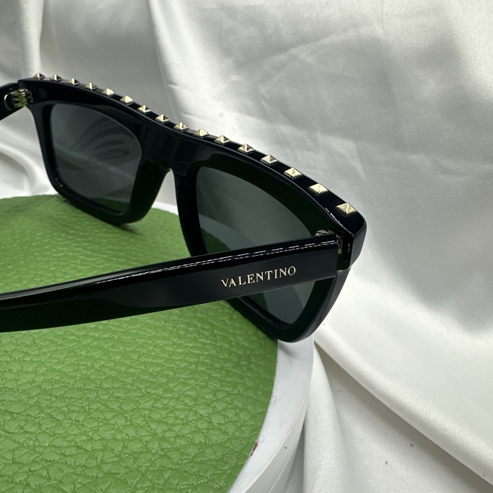 NWT VALENTINO Black/Grey /Gold spikes Sunglasses. NO case.#BL2107270. See pics.