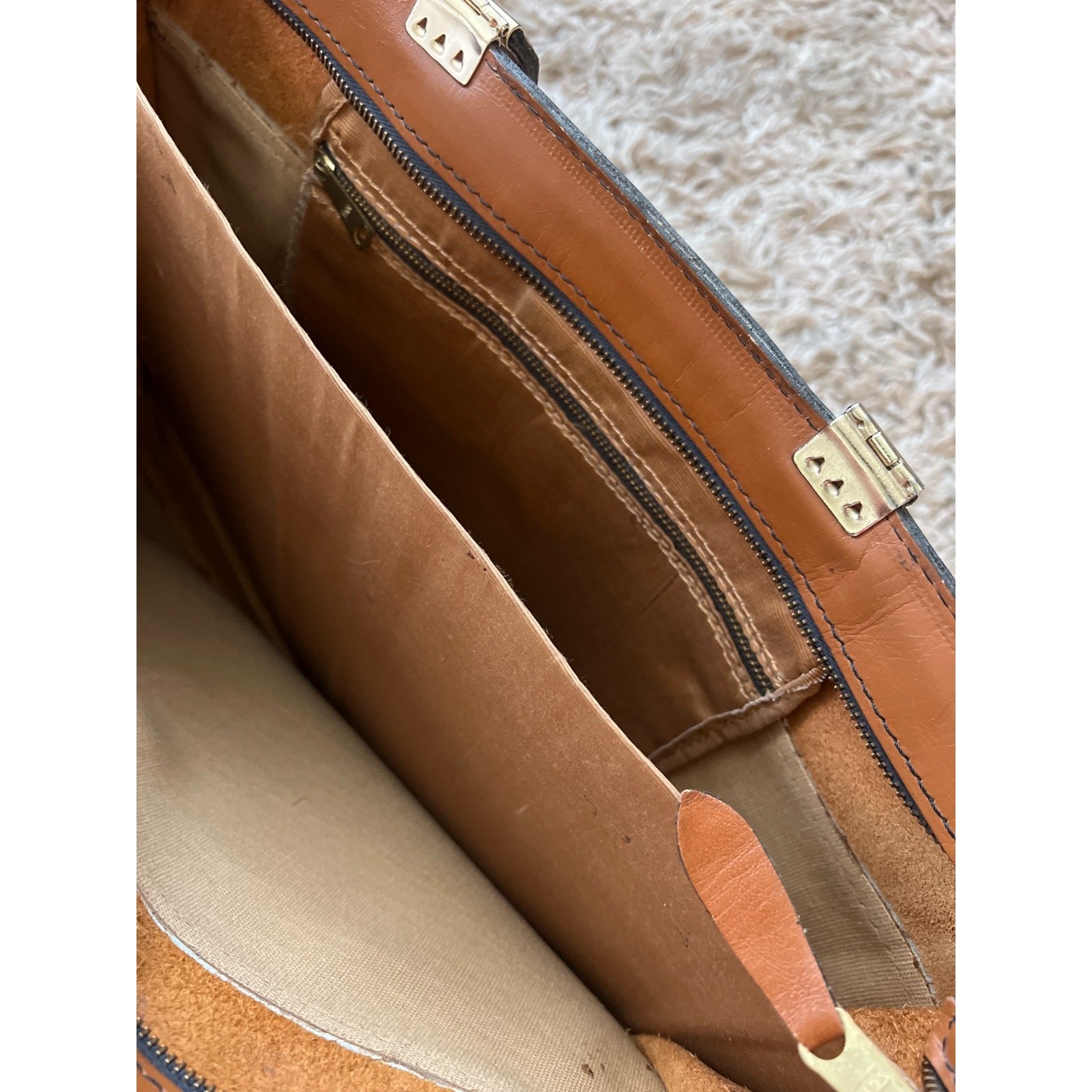 Vintage Tan Leather YKK Zip Front Flap Pocket Briefcase Document Laptop Bag