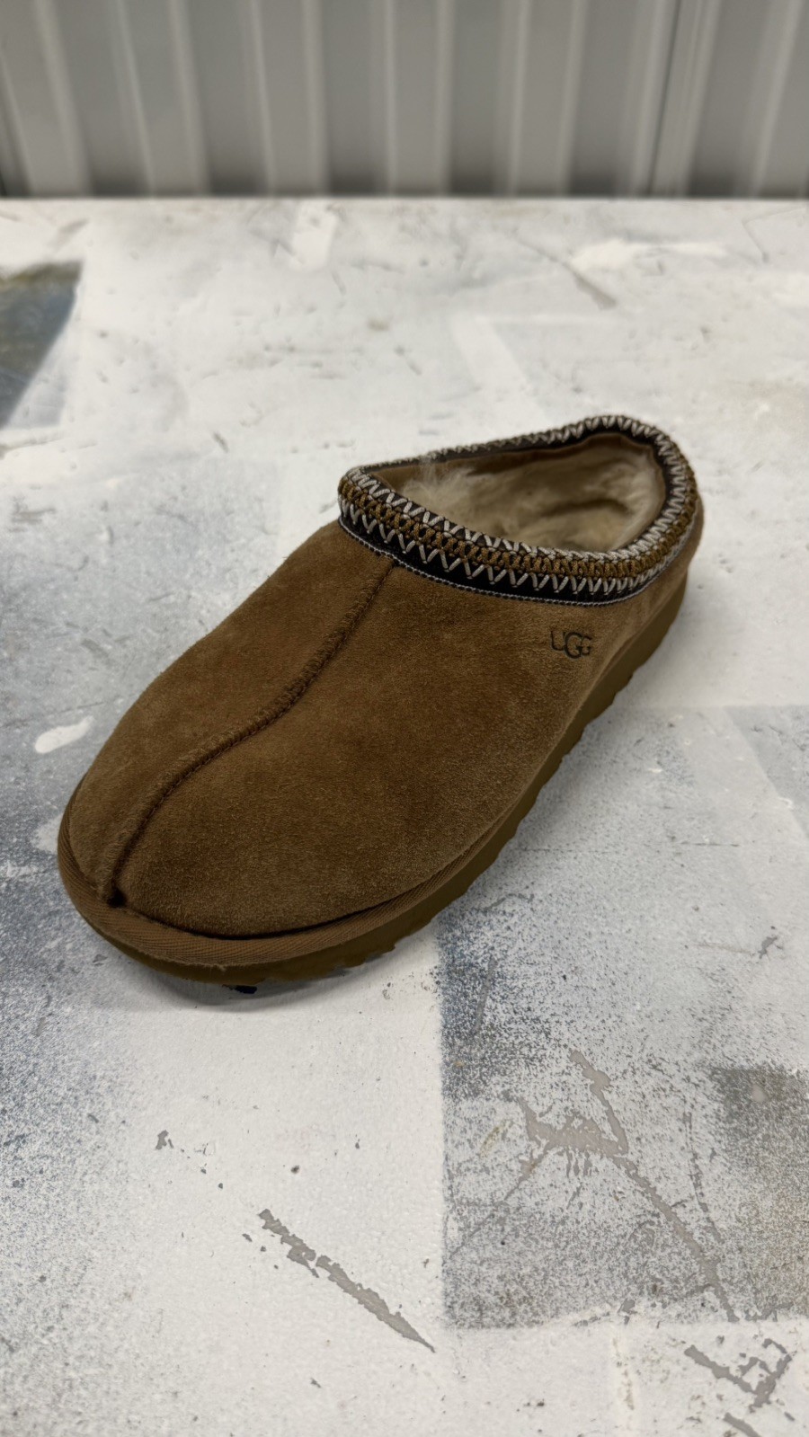 Ugg Tasman II Women’s Size 8 Chestnut Suede Slippers