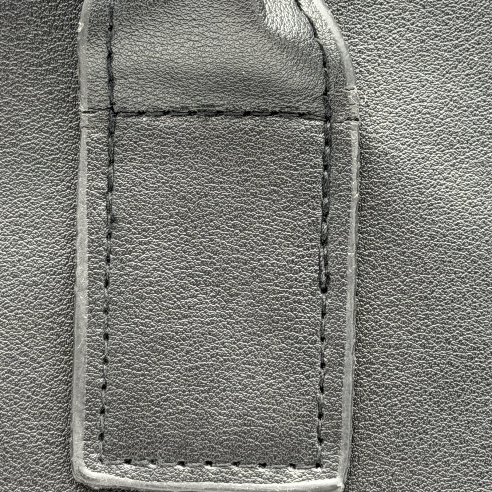 GIVENCHY Tote bag leather black Not available in Japan Magnetic button closure