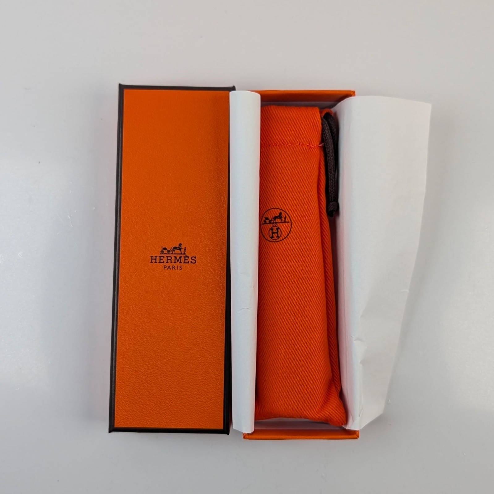 New HERMES Refillable Atomizer Perfume Case Accessory Leather Saddle Gold
