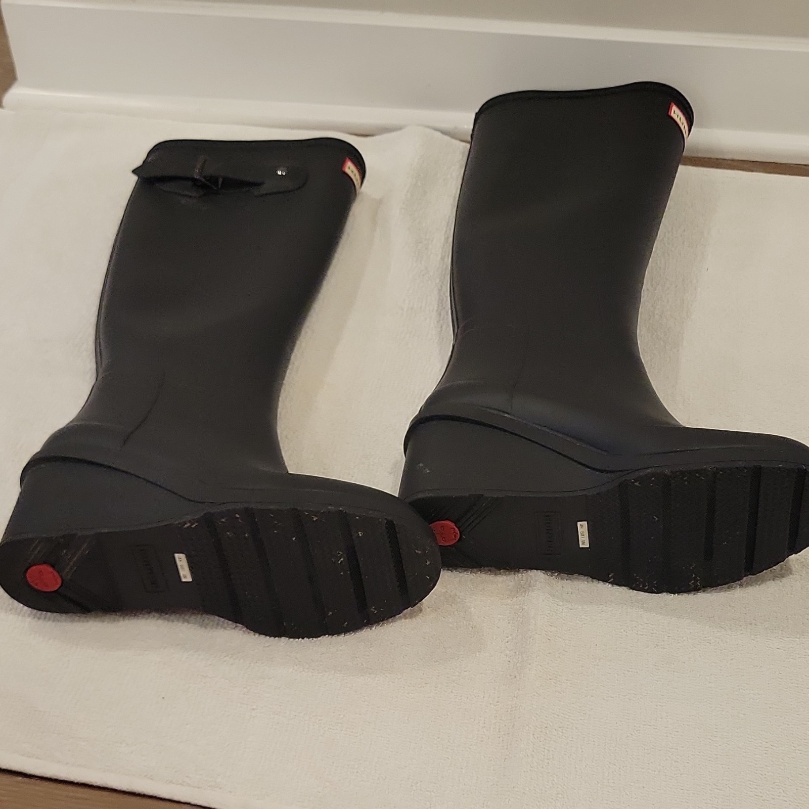 Hunter Original Tall Black Waterproof Knee High Rain Boots w/ Socks US 6