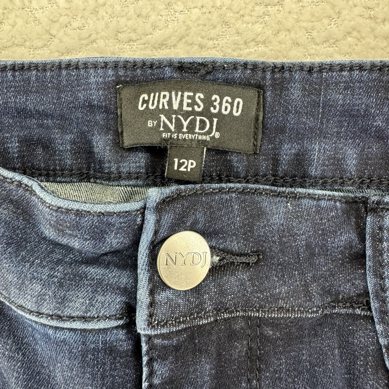 NYDJ Curves 360 Slim Straight Capri Denim Jeans Size 12P Mesquite Blue
