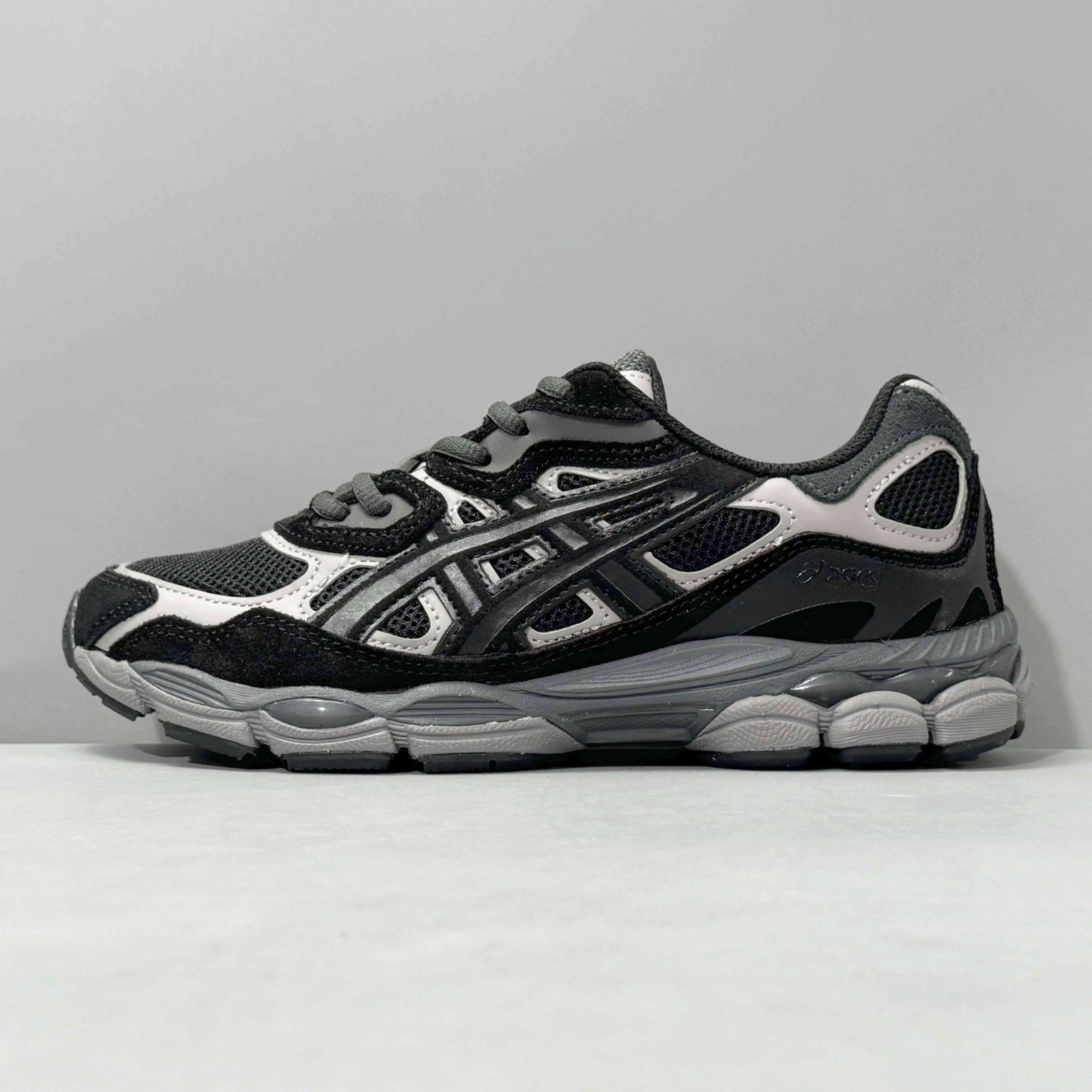 NEW ASICS Gel-NYC Graphite Grey Black Men’s Size Shoes（1201A789-020）