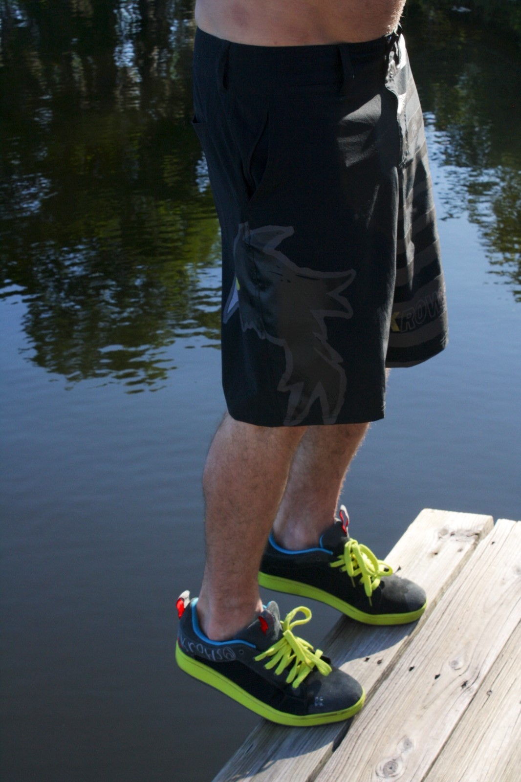 WATER SHOES! Liquid Krow by kKrows Size 7-8 Kayak, Wakeskate, Jetski, Fishing.