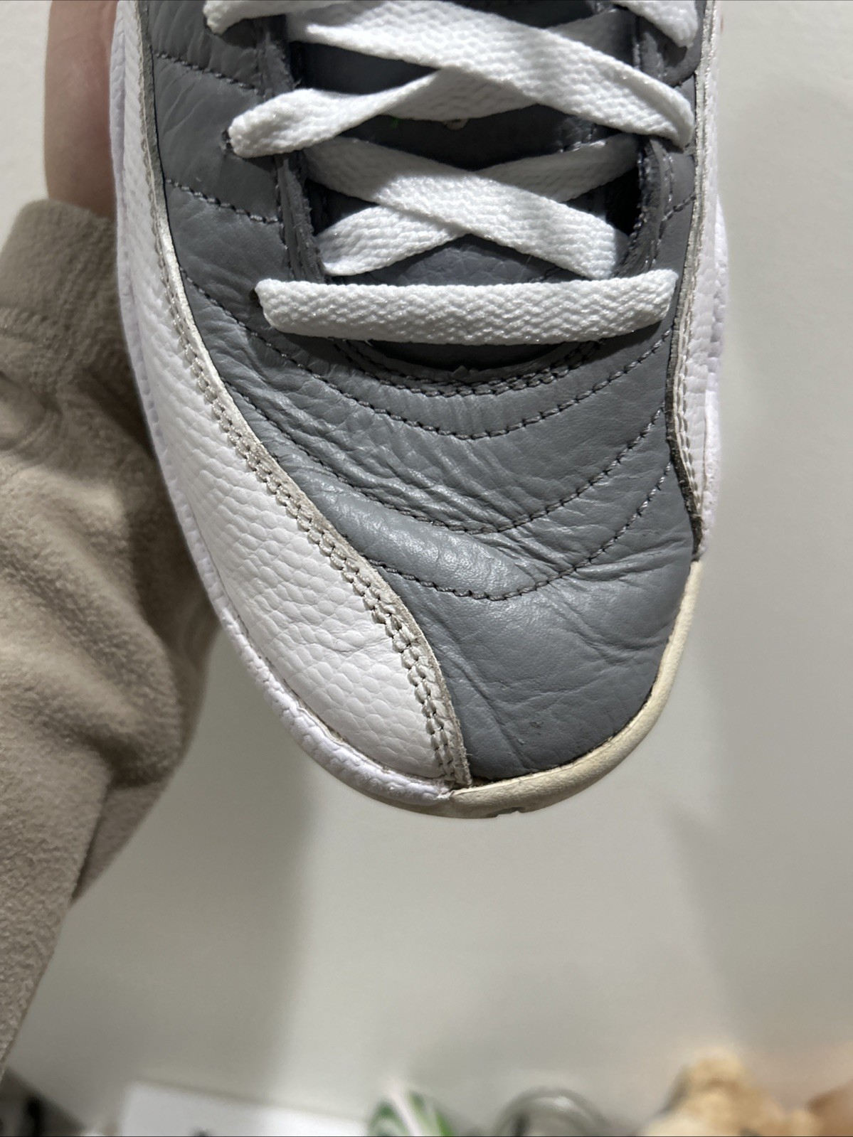 Size 9.5 Men’s Air Jordan 12 Stealth Gray White CT8013-015 2022