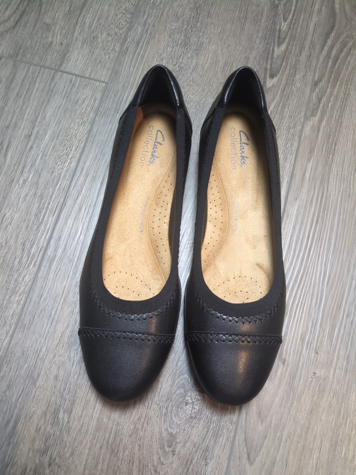 Clarks Collection Sara Bay Black Leather Ballet Flat Shoes Size 8 M New No Box